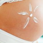 نحوه جلوگیری از علائم کشش روی شکم در دوران بارداری در خانه - روش های موثر پیشگیری